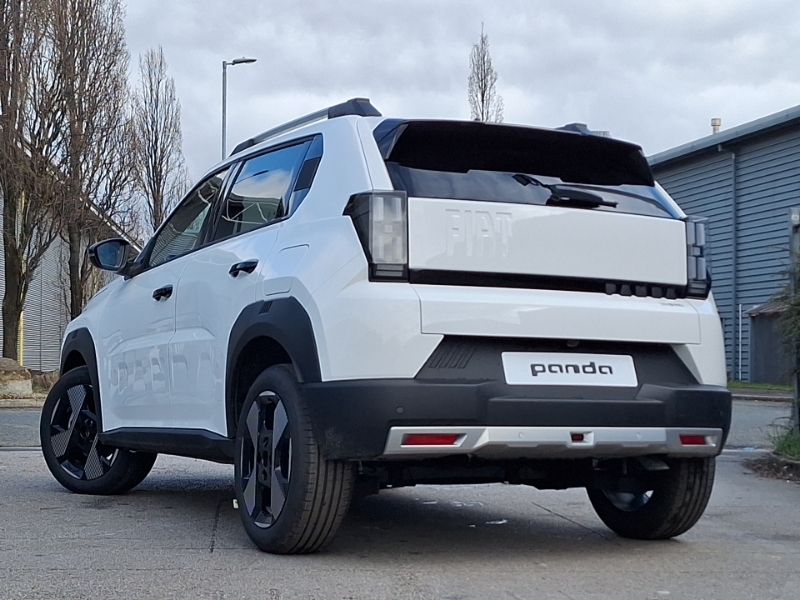 Fiat Panda 83Kw La Prima 44Kwh PE26WHI White #2