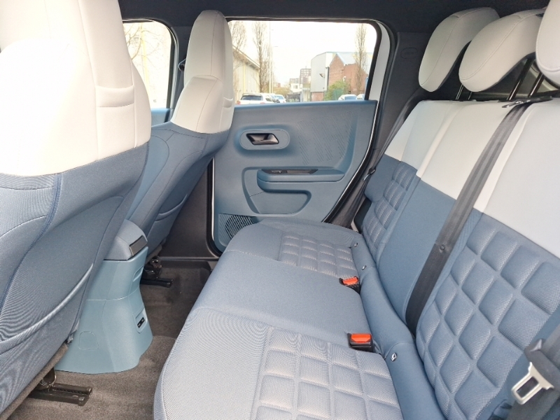Fiat Panda 83Kw La Prima 44Kwh PE26WHI White #6