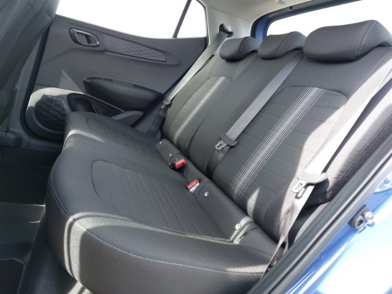 Hyundai I10 1.0 63 Advance Nav SY26OXA Blue #6