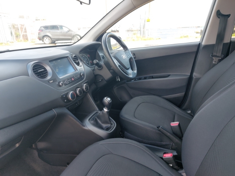 Hyundai I10 1.0 Play SN19HEW Grey #5