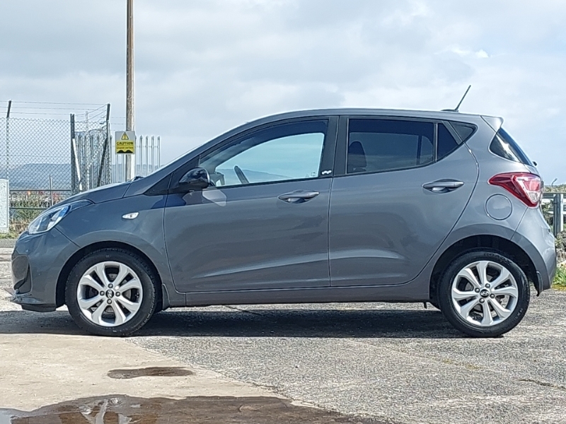 Hyundai I10 1.0 Play SN19HEW Grey #4