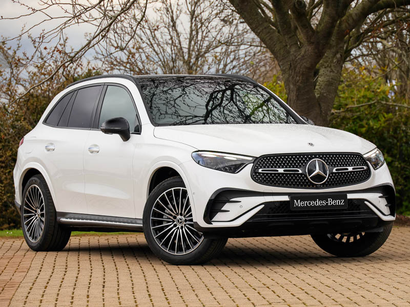Mercedes-Benz GLC Class Glc 300 4Matic Amg Line Premium Plus 9G-tronic White