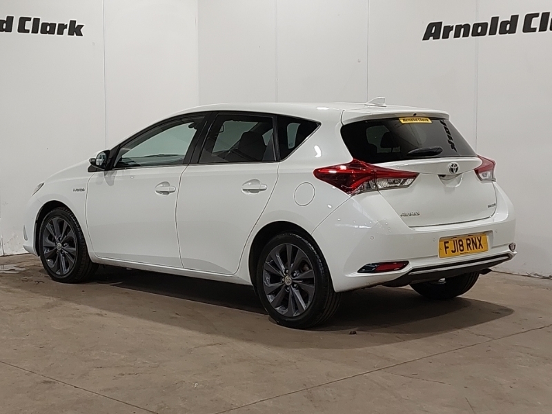 Toyota Auris 1.8 Hybrid Excel Tss Cvt Leather FJ18RNX White #2