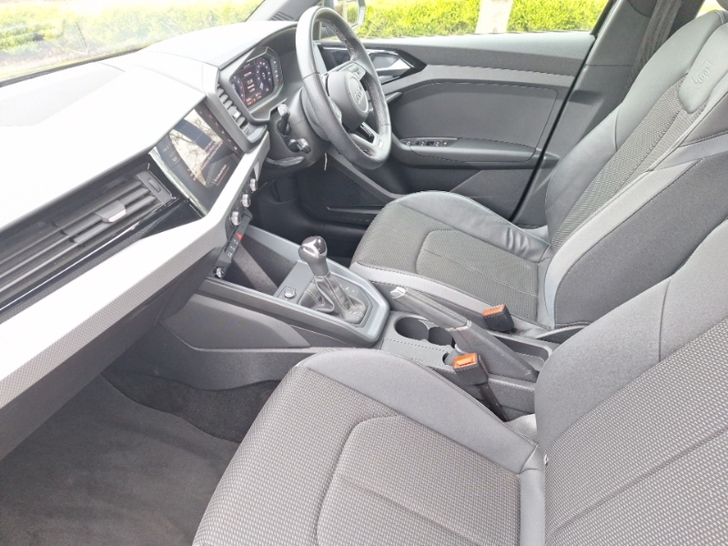 Audi A1 35 Tfsi S Line S Tronic BK23HWP Black #5