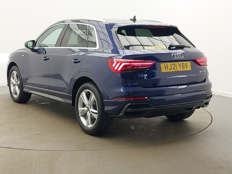 Audi Q3 35 Tfsi S Line HJ21YBV Blue #2