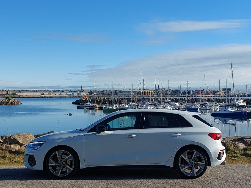 Audi S3 Tfsi Black Edition Quattro S Tronic SW73VDN White #4