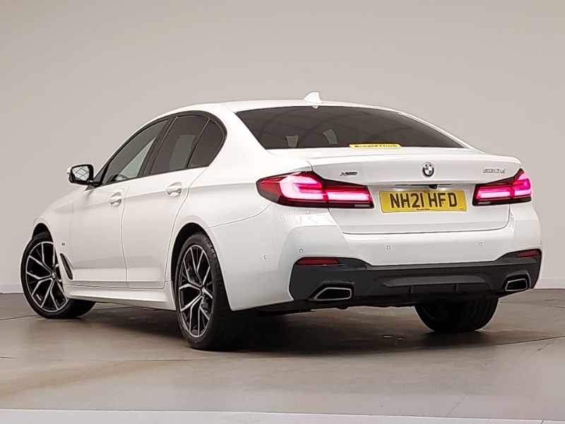 BMW 5 Series 520D Xdrive Mht M Sport Step White #2