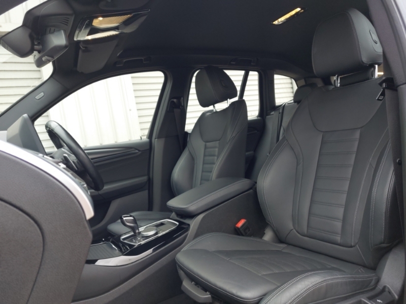 BMW X3 Xdrive20i Mht M Sport Step SP22LGJ Black #5