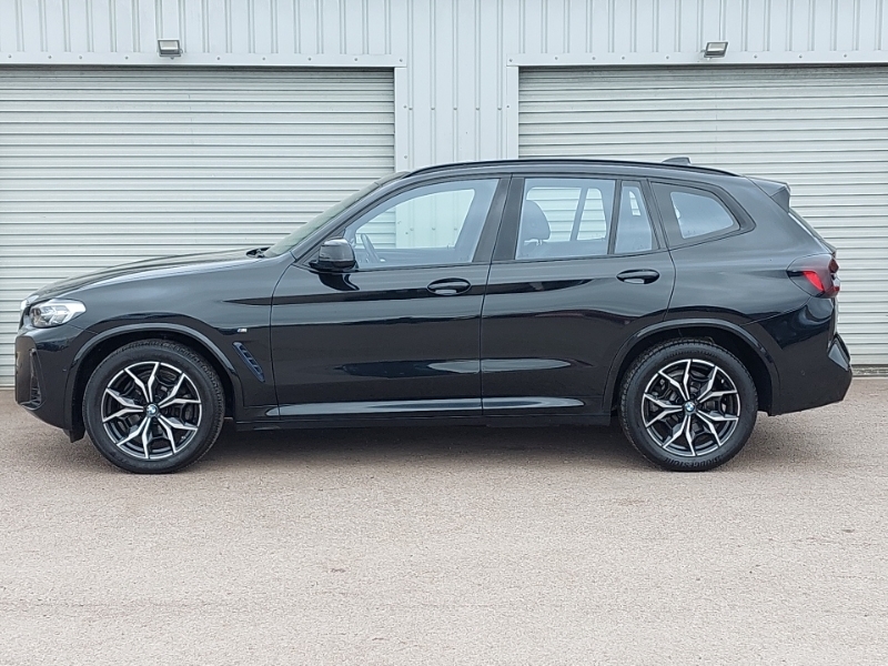 BMW X3 Xdrive20i Mht M Sport Step SP22LGJ Black #4