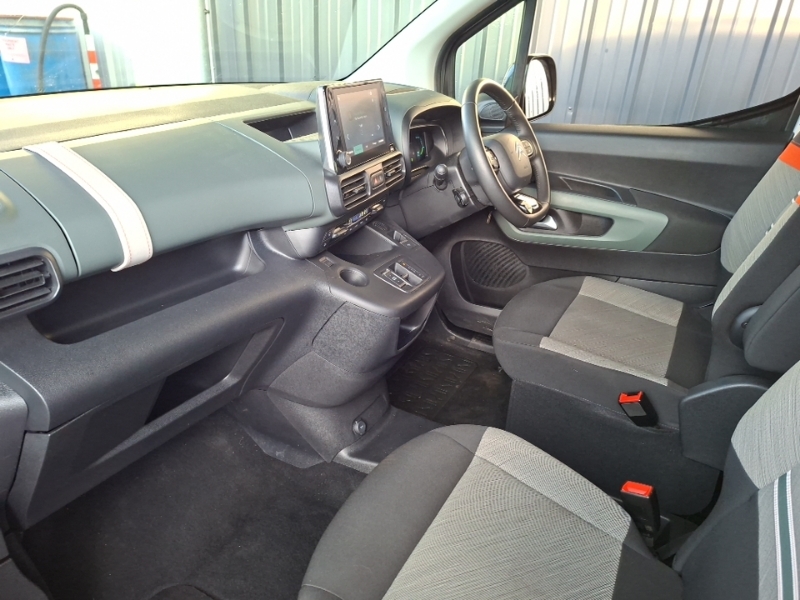 Citroen e-Berlingo 100Kw Flair Xtr M 50Kwh White #5