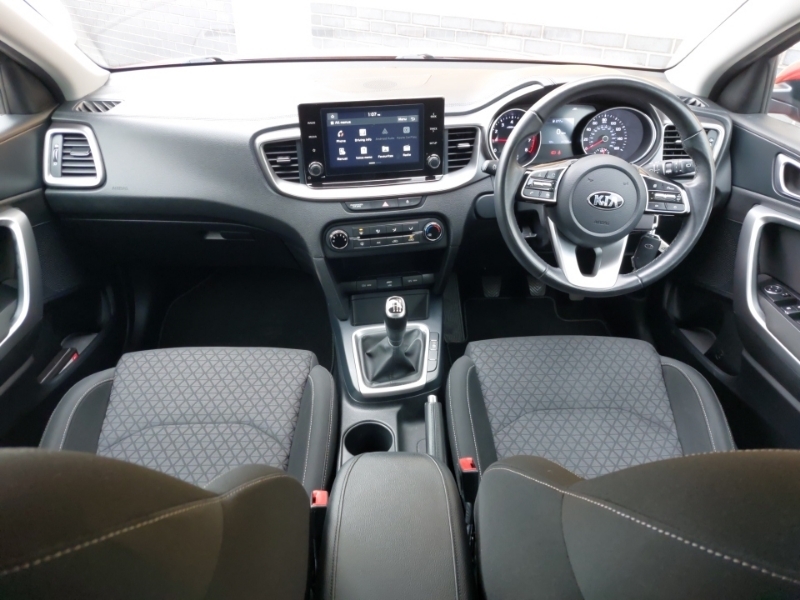 Kia Xceed 1.0T Gdi Isg 2 DV20VFZ Red #3