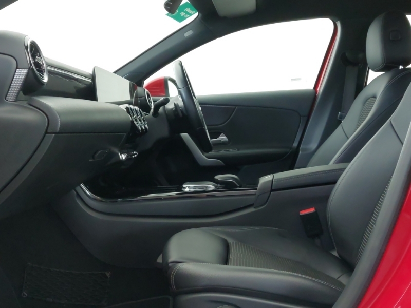 Mercedes-Benz A Class A200 Sport Executive KN68XWC Red #5