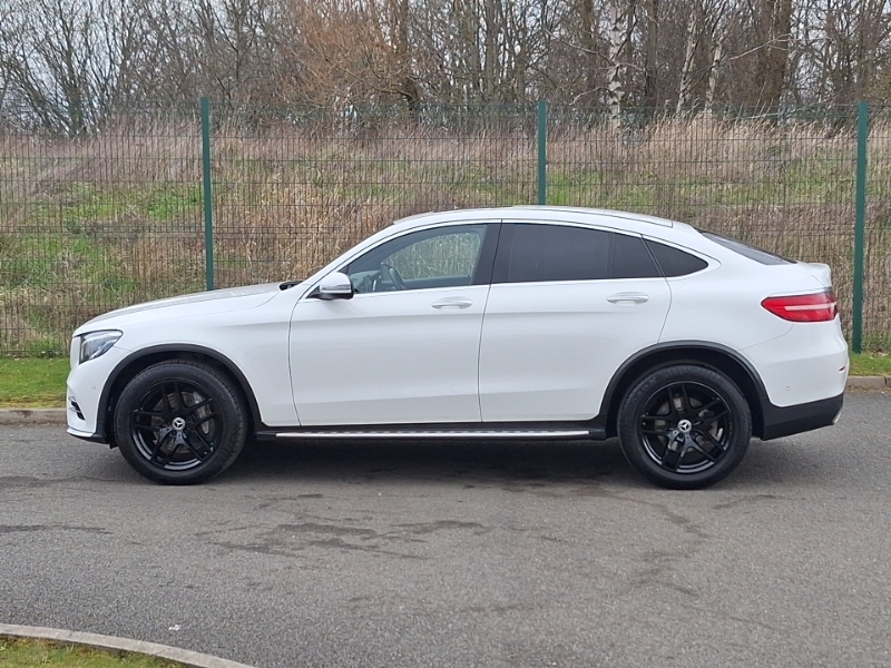 Mercedes-Benz GLC Class Glc 350D 4Matic Amg Line Premium 9G-tronic KN17YNY White #4