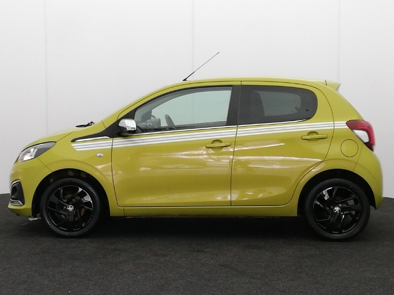 Peugeot 108 1.0 72 Collection KP19SHN Green #4
