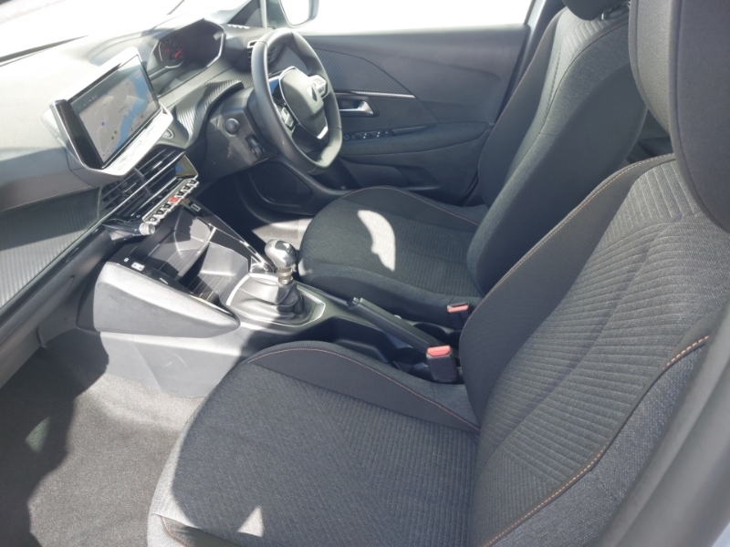 Peugeot 208 Hatchback Special Edi 1.2 Puretech 100 Style SB25VTK White #5