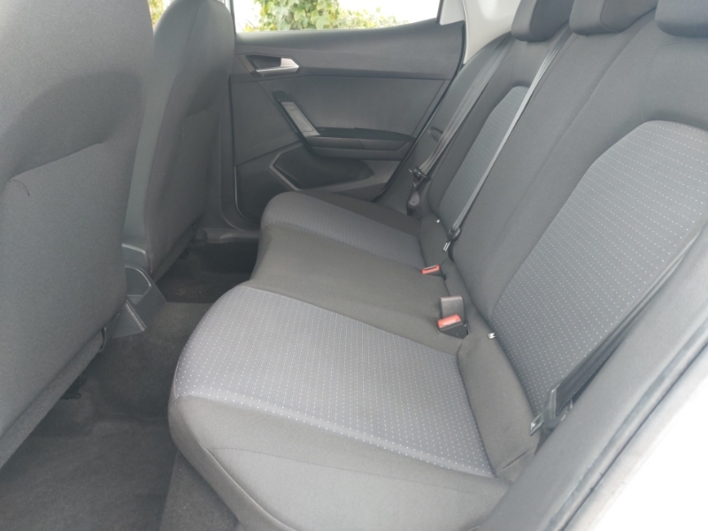 Seat Arona 1.0 Tsi Se Technology DV72KRZ White #6