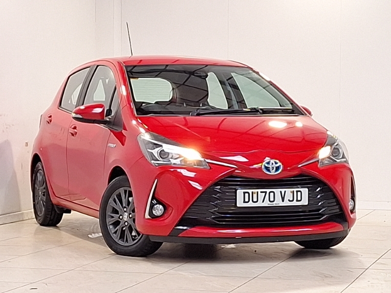 Toyota Yaris 1.5 Hybrid Icon Cvt DU70VJD Red