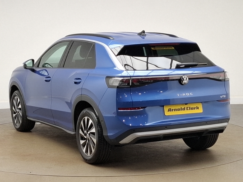 Volkswagen T-Roc 1.5 Etsi 150 Life Dsg Blue #2