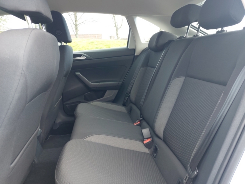 Volkswagen Taigo 1.0 Tsi 110 Life NJ74BTZ White #6