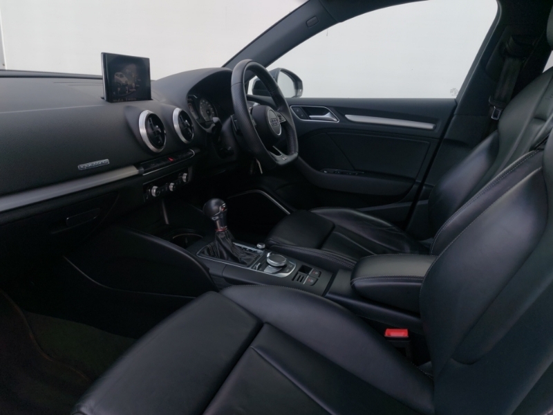 Audi S3 Tfsi 300 Quattro Black Edition S Tronic KT19DDO Grey #5