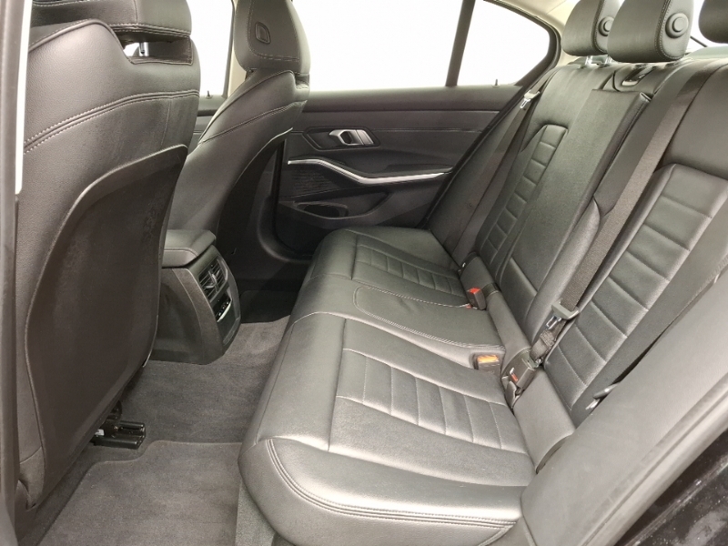 BMW 3 Series 320I Sport Step Black #6