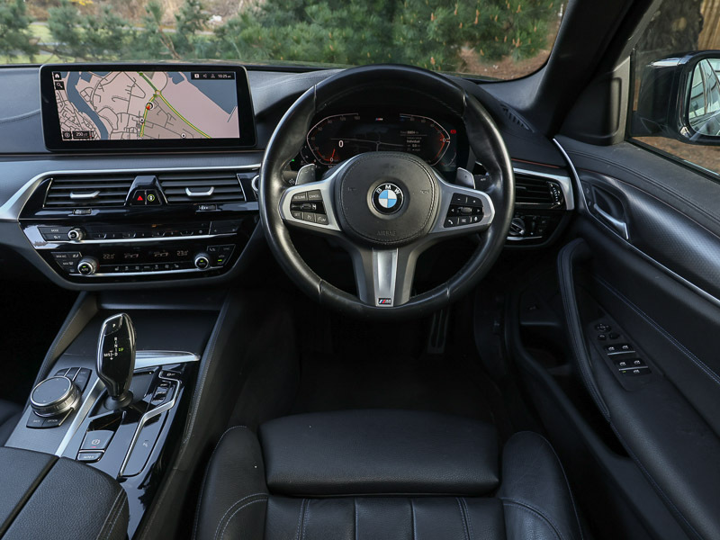 BMW 5 Series 520D Xdrive Mht M Sport Step SX22APO Black #5