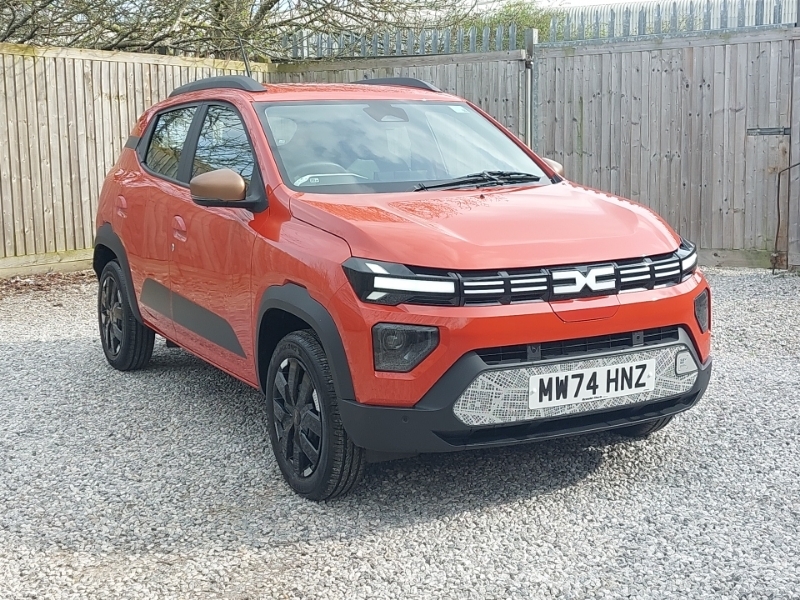 Dacia Spring 27Kwh Extreme 65 48Kw Red