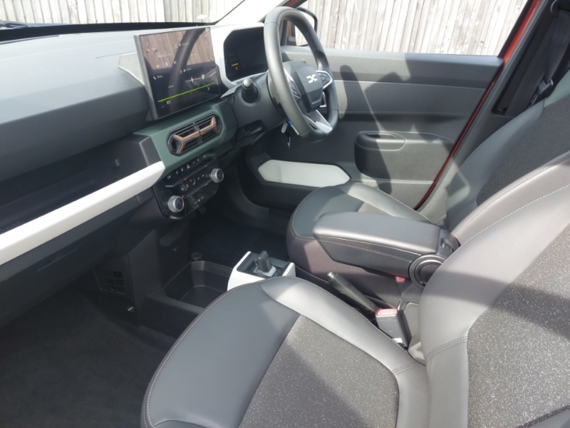 Dacia Spring 27Kwh Extreme 65 48Kw Red #5