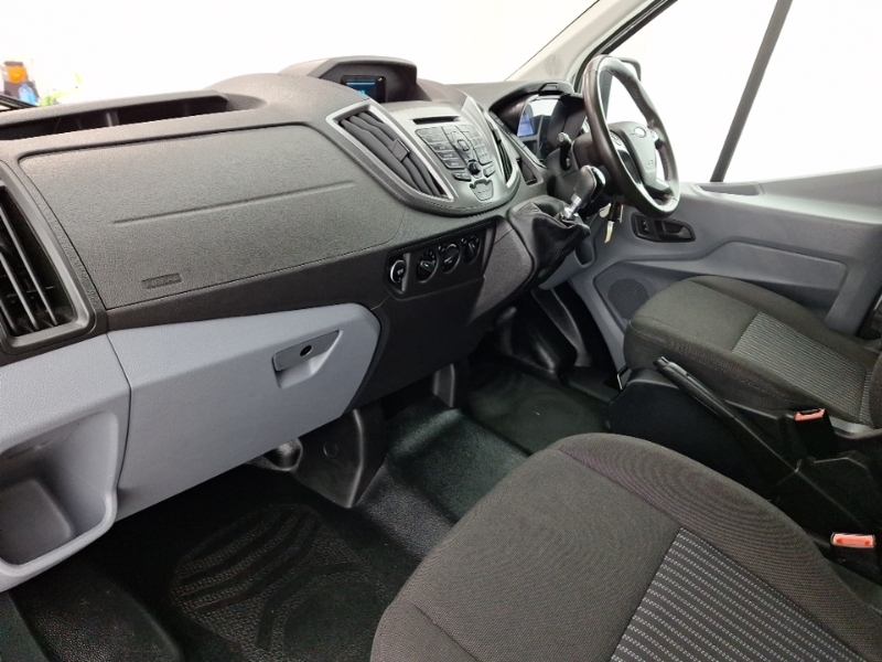 Ford Transit Custom 2.2 Tdci 125Ps H3 18 Seater Trend Silver #5