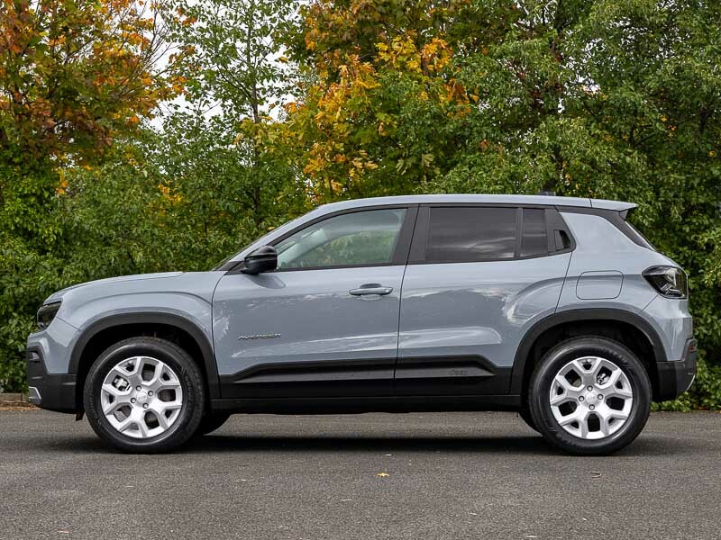 Jeep Avenger 1.2 E-hybrid Altitude Dct ST26JTX Grey #4