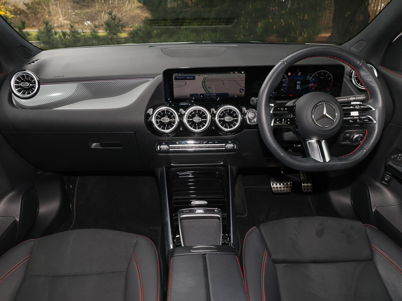 Mercedes-Benz GLA Class Gla 200 Amg Line Executive SY24JHA White #3