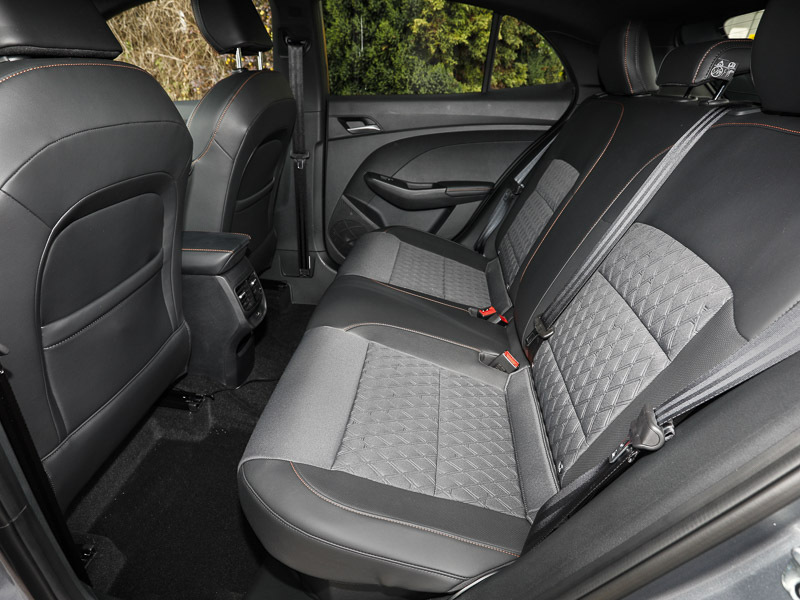 MG MG3 1.5 Hybrid Trophy MG3TB Black #6