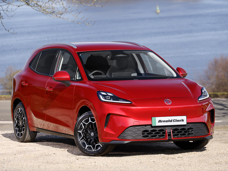 MG MG4 118Kw Premium Long Range 54Kwh Red