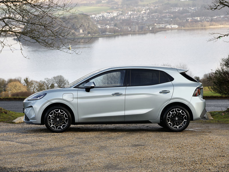 MG MG4 118Kw Premium Long Range 54Kwh Green #4