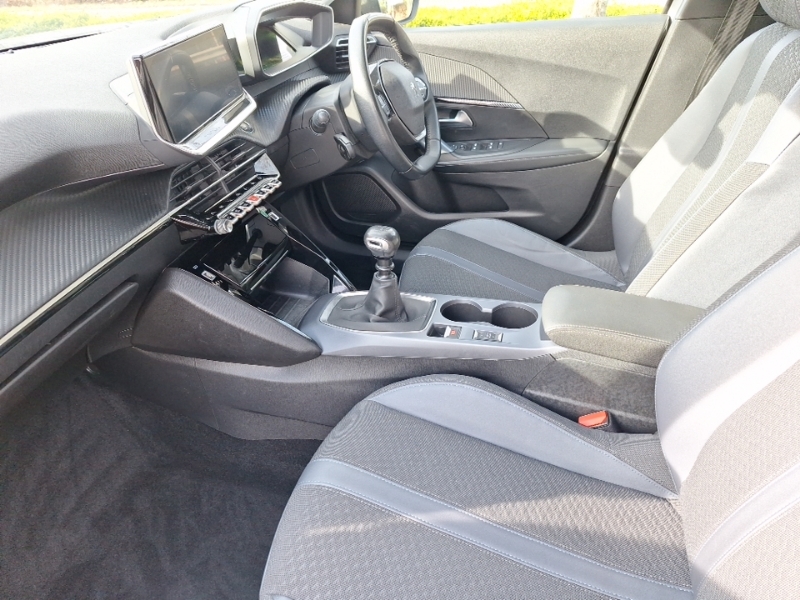 Peugeot 2008 1.2 Puretech Allure Premium VK70BNY Grey #5