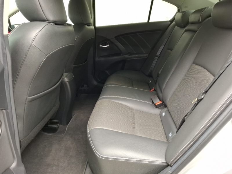 Toyota Avensis 1.8 Design Cvt SG18OGV Silver #6