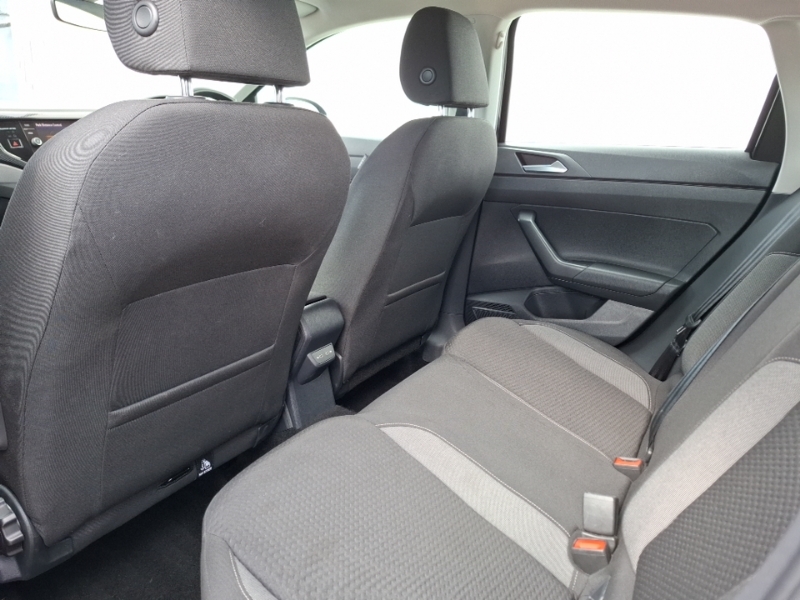 Volkswagen Taigo 1.0 Tsi Life CK73HDJ Black #6