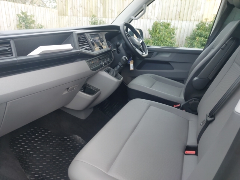 Volkswagen Transporter Shuttle 2.0 Tdi 150Ps Se Minibus SK24UNY Grey #5