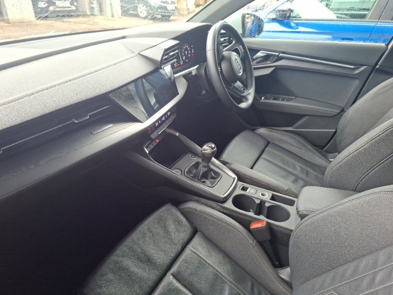 Audi A3 30 Tfsi S Line MT70UKX White #5