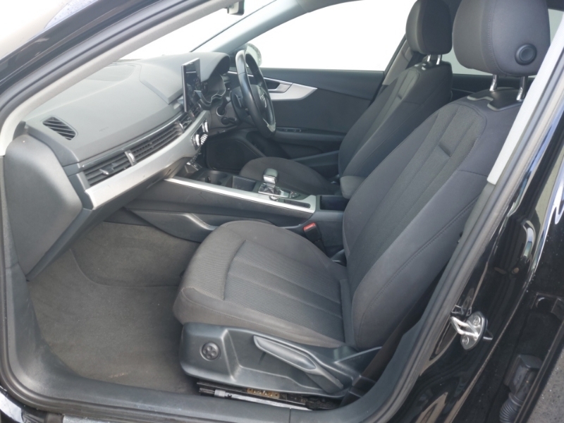 Audi A4 30 Tdi Technik S Tronic ML20AXH Black #5