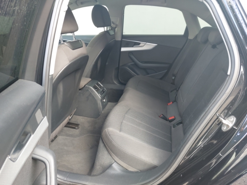 Audi A4 30 Tdi Technik S Tronic ML20AXH Black #6