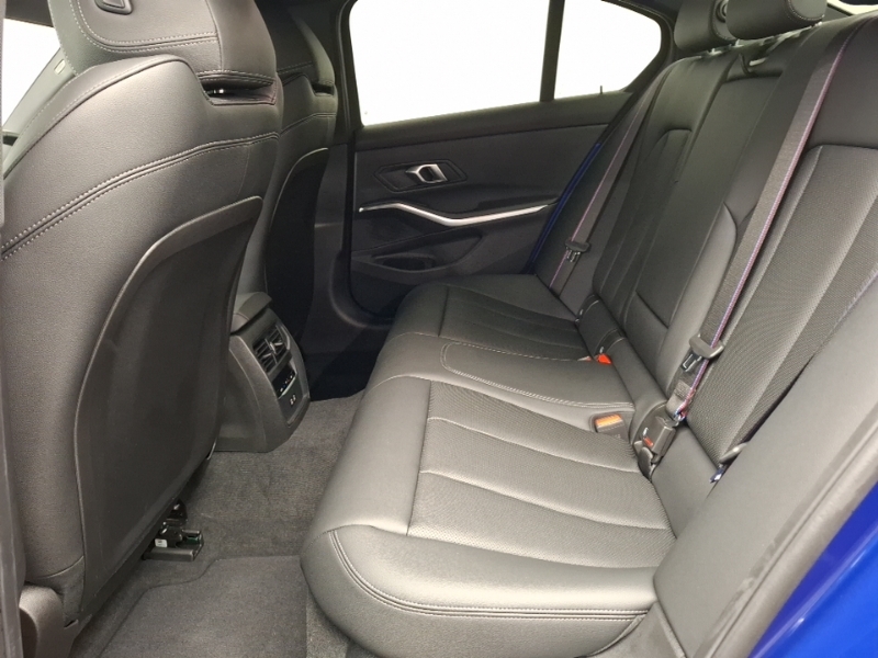 BMW 3 Series 330E 22.3 Kwh M Sport Step YH75MKP Blue #6