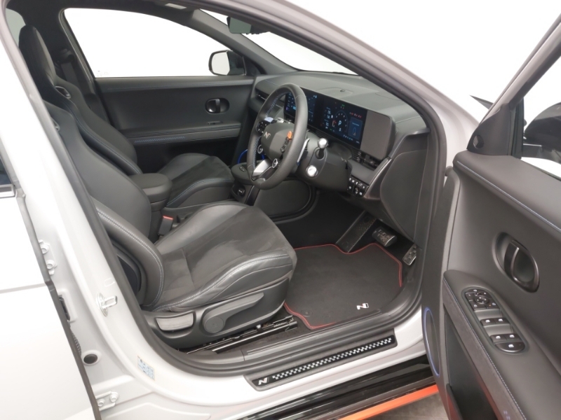 Hyundai Ioniq 5 478Kw 84 Kwh ET24RNN Grey #6