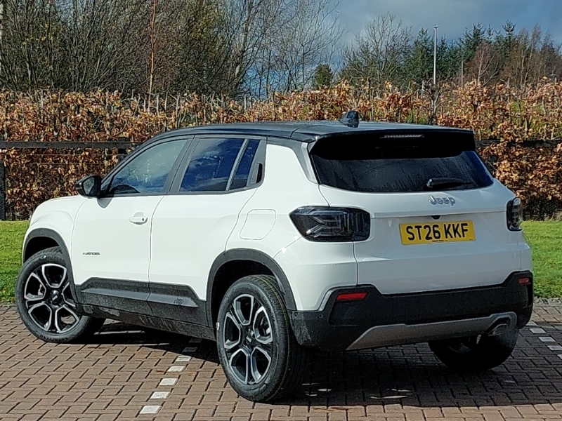 Jeep Avenger 1.2 E-hybrid Summit Dct White #2