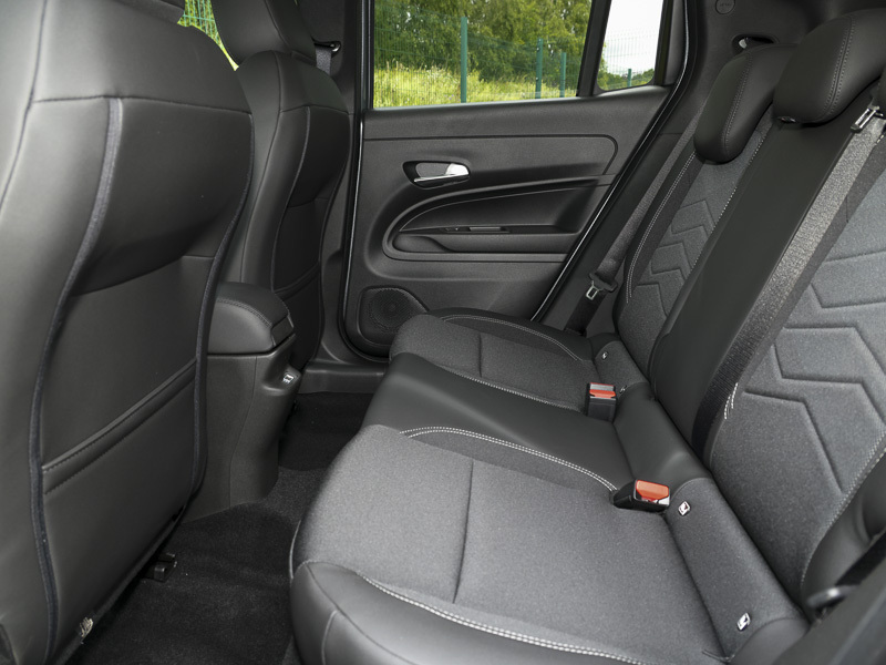 Jeep Avenger 1.2 Altitude Grey #6