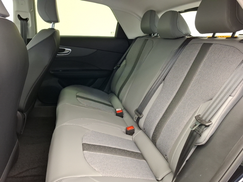 MG MG4 170Kw Premium Long Range 64Kwh Black #6