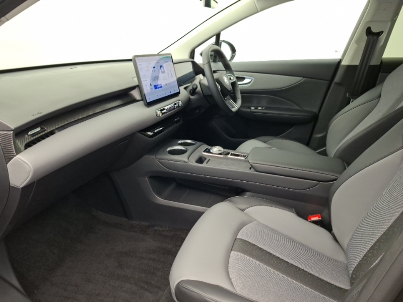 MG MG4 170Kw Premium Long Range 64Kwh Black #5