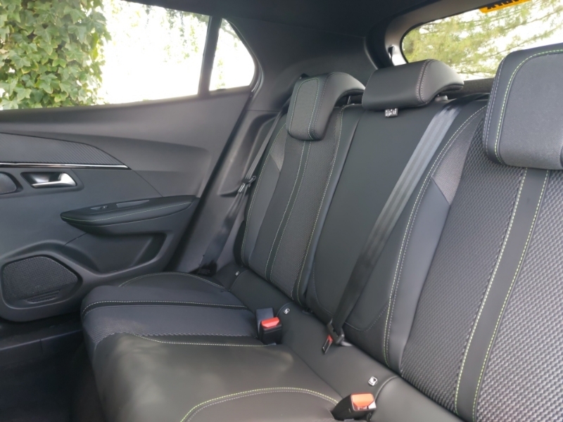 Peugeot 2008 1.2 Puretech 130 Gt Eat8 Grey #6