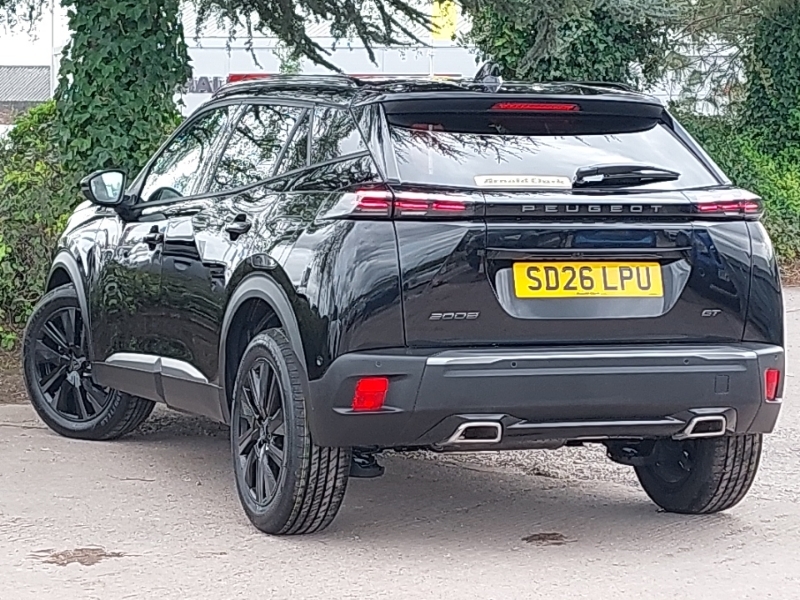 Peugeot 2008 1.2 Puretech 130 Gt Premium Eat8 Black #2