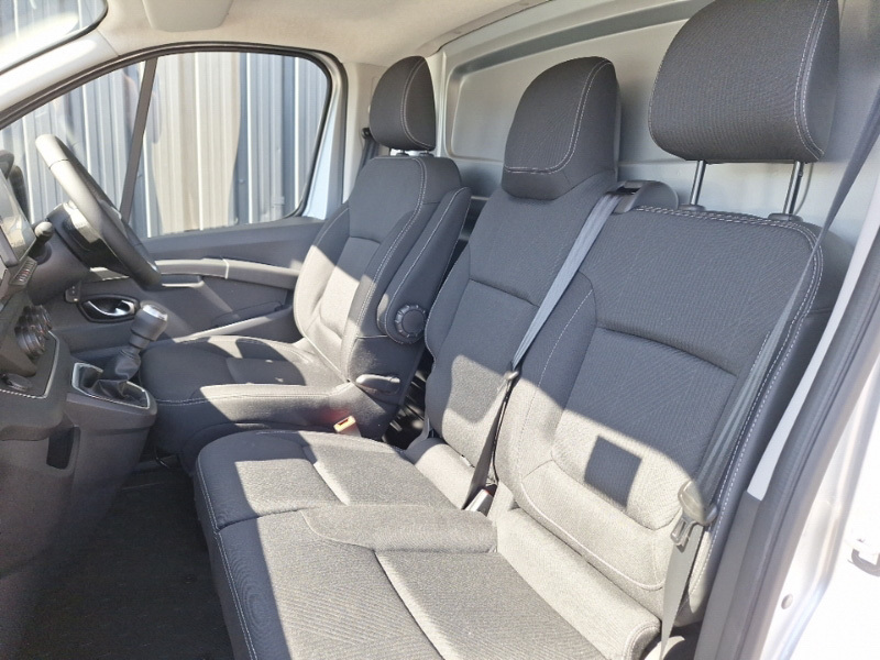 Renault Trafic Ll30 Blue Dci 150 Extra Safety Van Grey #5